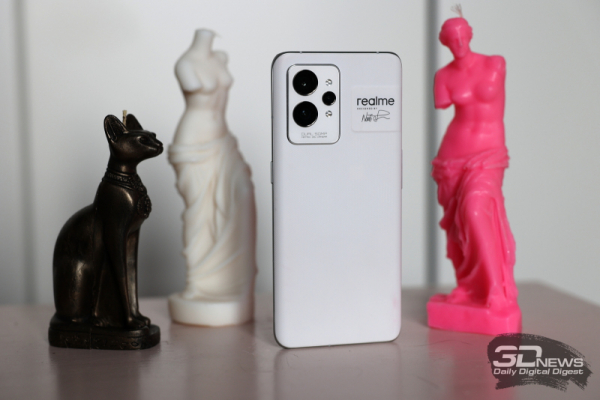 Обзор realme GT2 Pro: смартфон со встроенным микроскопом 