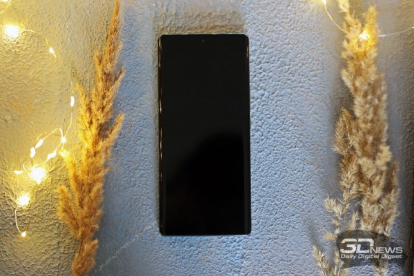 Обзор смартфона Honor 70: сочетание несочетаемого 