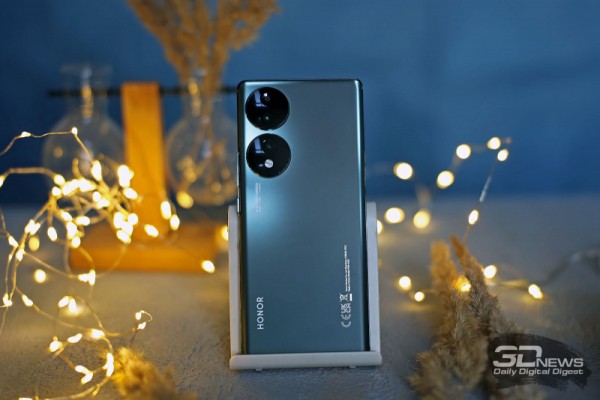 Обзор смартфона Honor 70: сочетание несочетаемого 