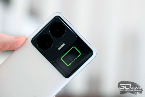 Обзор смартфона realme GT3: от нуля до сотни за девять минут 