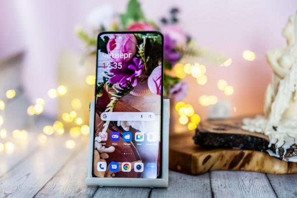 Обзор смартфона OnePlus 11: срединный путь 