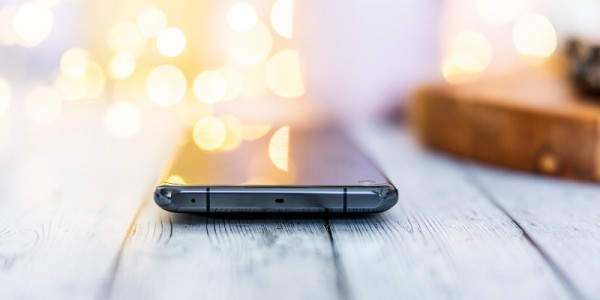 Обзор смартфона OnePlus 11: срединный путь 