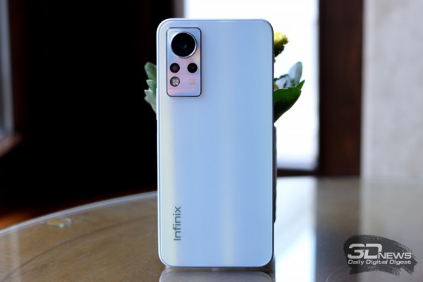 Обзор смартфона Infinix NOTE 11: тонкий корпус, AMOLED и 50 мегапикселей 