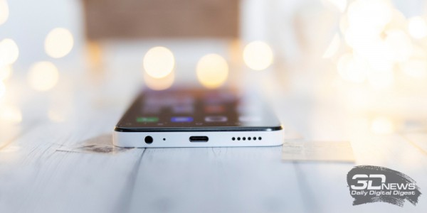 Обзор смартфона TECNO SPARK 10 Pro: минимализм, стекло и дерзкая фронталка 