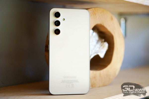 Обзор смартфона Samsung Galaxy A54: на круги своя 