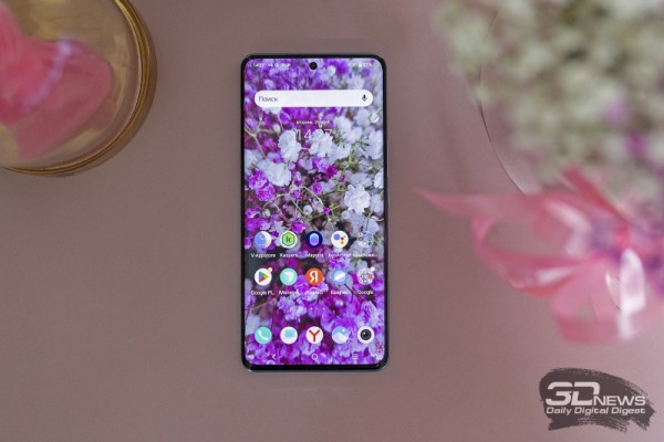 Обзор смартфона vivo V25 Pro: оригинал в поисках баланса 