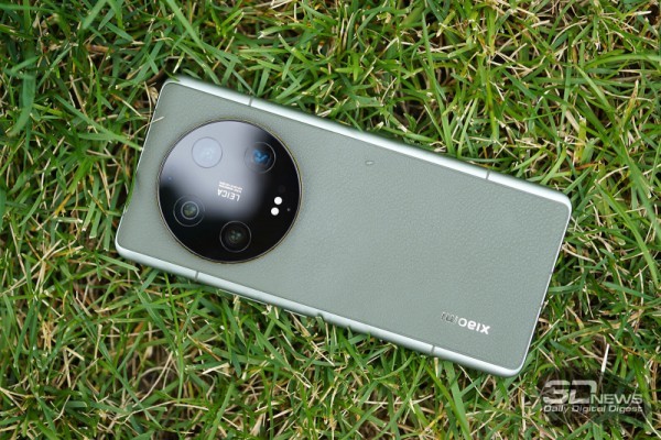 Обзор смартфона Xiaomi 13 Ultra, скидывающего фотокамеры с корабля современности 