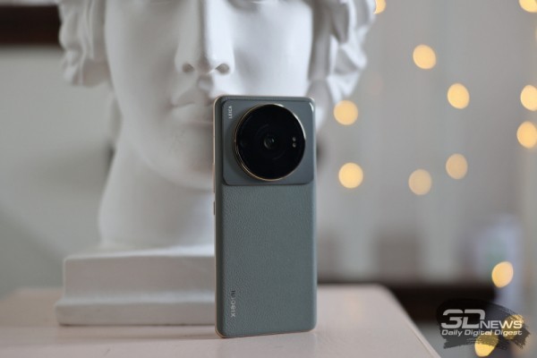 Обзор смартфона Xiaomi 12S Ultra: бескомпромиссный флагман с самым большим сенсором Обзор смартфона Xiaomi 12S Ultra: бескомпромиссный флагман с самым большим сенсором