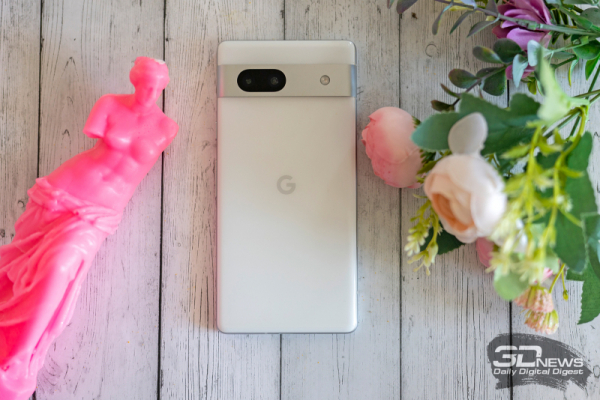 Обзор смартфона Google Pixel 7a: лучше во всем, но при этом хуже в целом 