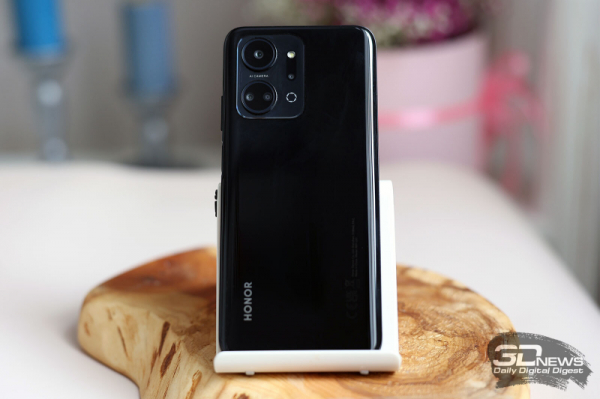 Обзор смартфона HONOR X7a: все ради автономности 