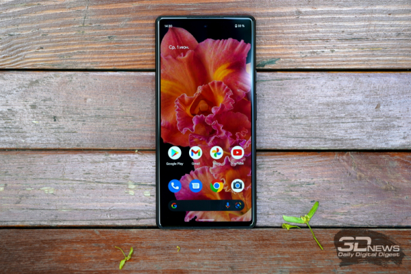 Обзор смартфона Google Pixel 6: как никогда уместен 
